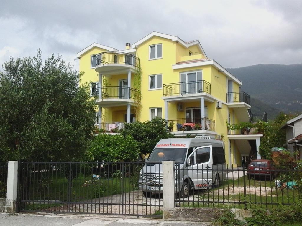 Apartments Olga Tivat Ruang foto